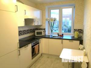1-к квартира, посуточно, 50м2, 1/1 этаж