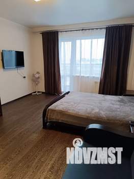 1-к квартира, посуточно, 50м2, 3/16 этаж