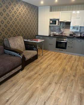 Студия квартира, на длительный срок, 28м2, 1/10 этаж