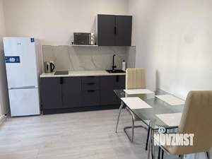 Студия квартира, посуточно, 38м2, 5/17 этаж