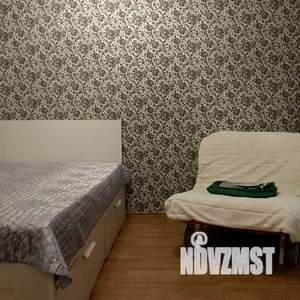 2-к квартира, посуточно, 47м2, 3/5 этаж