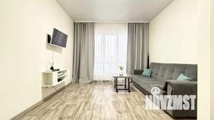 1-к квартира, посуточно, 38м2, 1/1 этаж