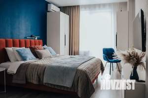 1-к квартира, посуточно, 40м2, 13/25 этаж