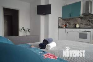 Студия квартира, посуточно, 35м2, 8/25 этаж