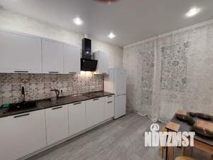 1-к квартира, посуточно, 38м2, 4/25 этаж