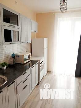 1-к квартира, посуточно, 40м2, 8/17 этаж