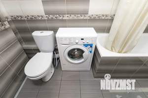 1-к квартира, посуточно, 43м2, 7/25 этаж