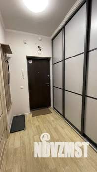 Студия квартира, посуточно, 28м2, 5/25 этаж