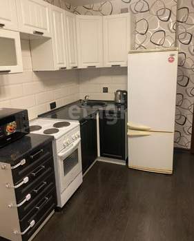 1-к квартира, на длительный срок, 37м2, 3/10 этаж