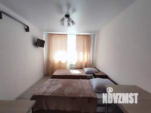 Студия квартира, посуточно, 18м2, 1/5 этаж