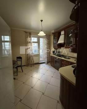 2-к квартира, на длительный срок, 70м2, 2/17 этаж