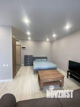 Студия квартира, посуточно, 38м2, 6/17 этаж