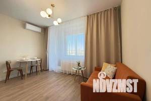 1-к квартира, посуточно, 40м2, 21/25 этаж
