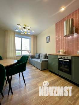 2-к квартира, посуточно, 40м2, 13/30 этаж