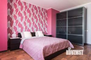 2-к квартира, посуточно, 68м2, 21/25 этаж
