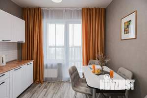 1-к квартира, посуточно, 38м2, 1/1 этаж