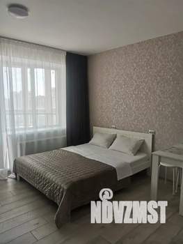 Студия квартира, посуточно, 38м2, 15/19 этаж