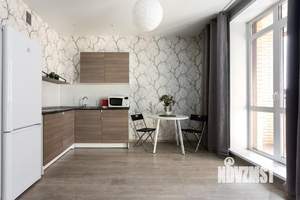 1-к квартира, посуточно, 40м2, 1/1 этаж