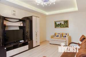 2-к квартира, посуточно, 65м2, 13/25 этаж