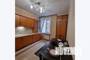 1-к квартира, посуточно, 50м2, 7/12 этаж