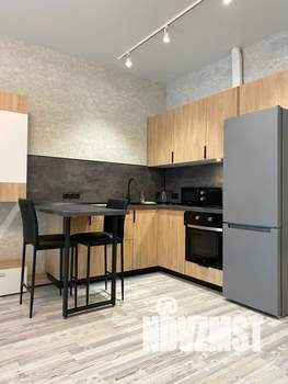 1-к квартира, посуточно, 37м2, 8/15 этаж