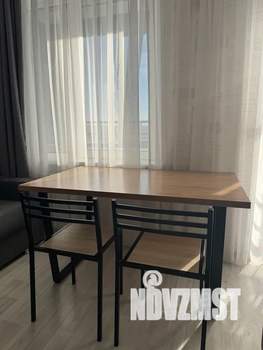 Студия квартира, посуточно, 28м2, 10/15 этаж