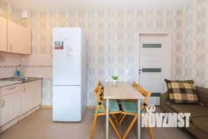 1-к квартира, посуточно, 45м2, 3/18 этаж