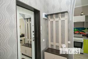 1-к квартира, посуточно, 40м2, 21/25 этаж