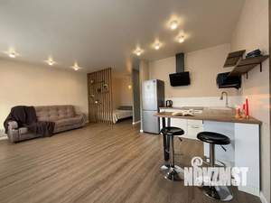 1-к квартира, посуточно, 40м2, 13/25 этаж
