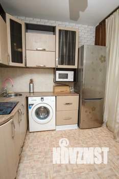 1-к квартира, посуточно, 38м2, 8/10 этаж