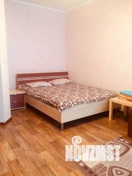 1-к квартира, посуточно, 40м2, 4/10 этаж