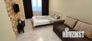 1-к квартира, посуточно, 44м2, 17/27 этаж