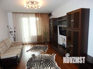 1-к квартира, посуточно, 80м2, 1/1 этаж