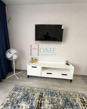 Студия квартира, на длительный срок, 38м2, 10/18 этаж