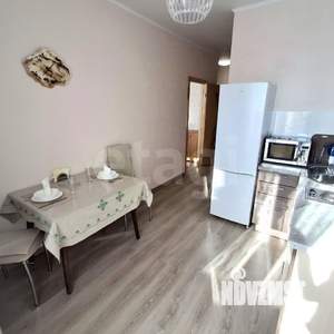 1-к квартира, на длительный срок, 42м2, 7/18 этаж