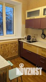 1-к квартира, посуточно, 30м2, 1/2 этаж