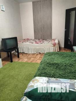 1-к квартира, посуточно, 30м2, 1/9 этаж