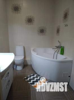 2-к квартира, посуточно, 58м2, 1/26 этаж