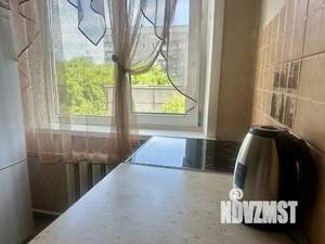 2-к квартира, посуточно, 47м2, 1/1 этаж