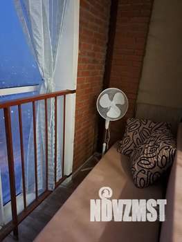 Студия квартира, посуточно, 29м2, 20/25 этаж