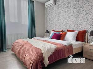 1-к квартира, посуточно, 53м2, 1/1 этаж