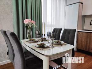 2-к квартира, посуточно, 45м2, 13/25 этаж