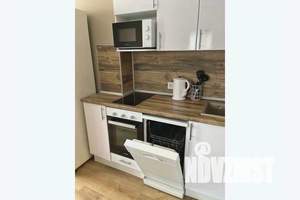 1-к квартира, посуточно, 40м2, 8/25 этаж
