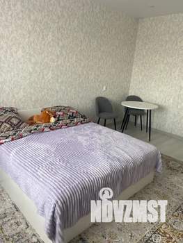 Студия квартира, посуточно, 30м2, 10/18 этаж