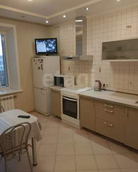 1-к квартира, на длительный срок, 366м2, 5/14 этаж
