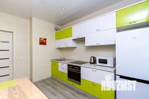 1-к квартира, посуточно, 42м2, 12/25 этаж