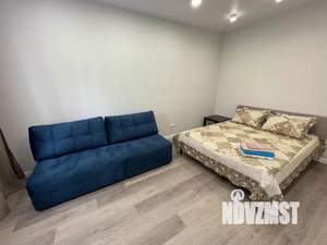 1-к квартира, посуточно, 42м2, 1/1 этаж