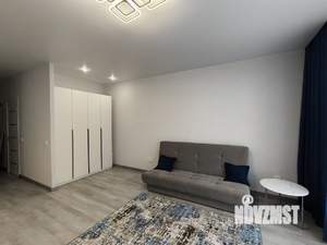 Студия квартира, на длительный срок, 38м2, 10/17 этаж