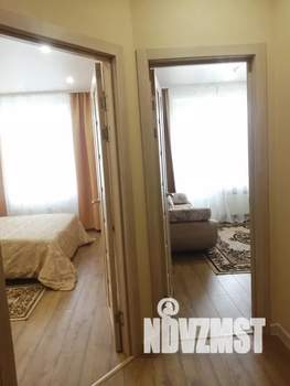 1-к квартира, посуточно, 40м2, 2/10 этаж