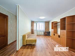 2-к квартира, на длительный срок, 42м2, 3/5 этаж